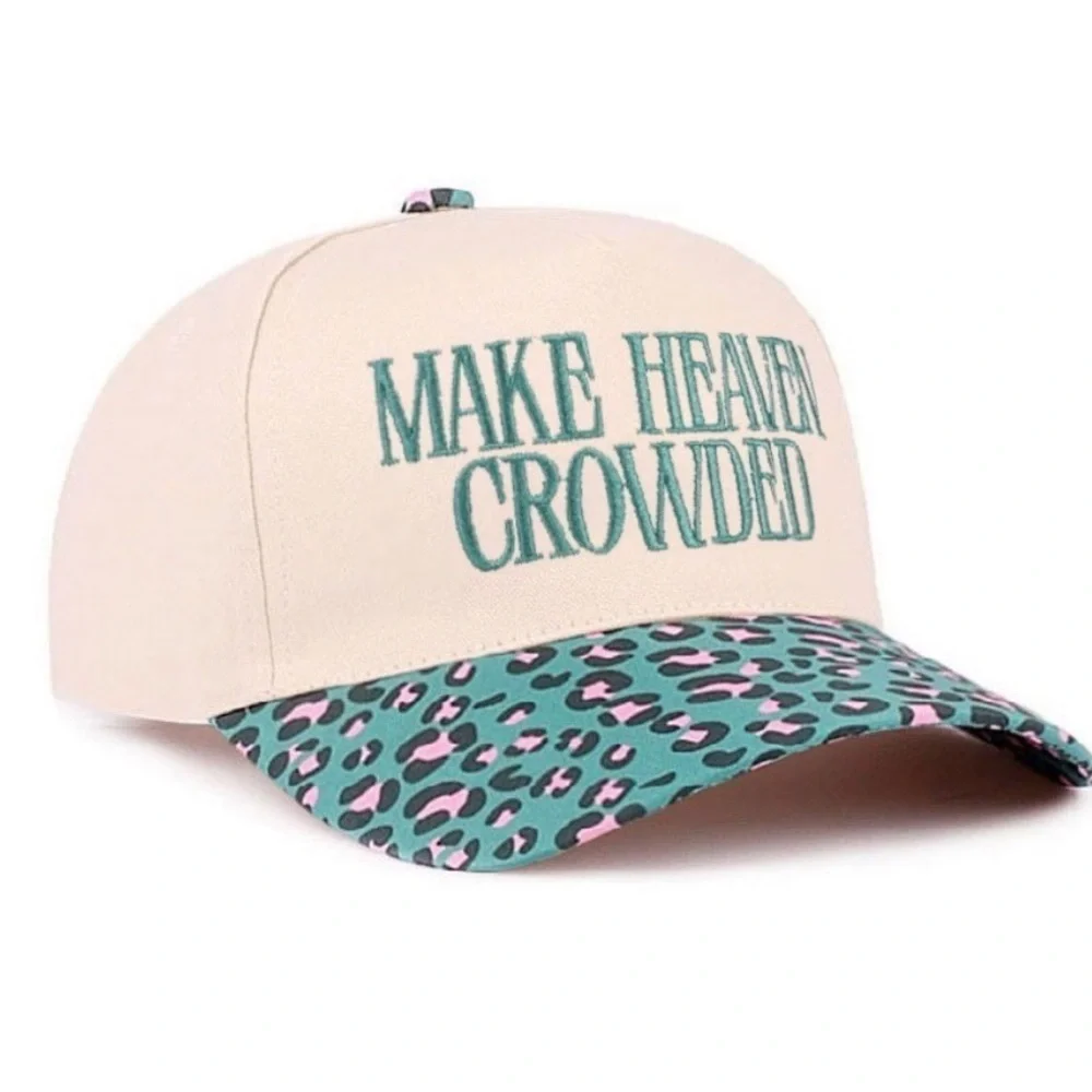 Nwt Women’s Cream and Teal Leopard Print Cap. Make Heaven Crowded